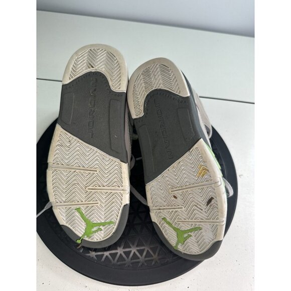Air Jordan 5 Retro Youth Sneakers 1.5Y Green Bean Grey DQ3735-003 Reflective - Picture 9 of 10